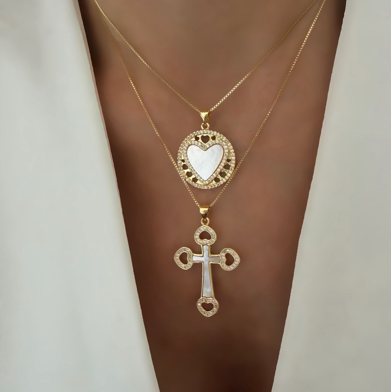 Cadena heart o Cross nácar
