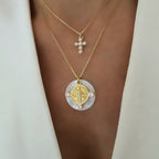 Cadena cross o San Benito nácar