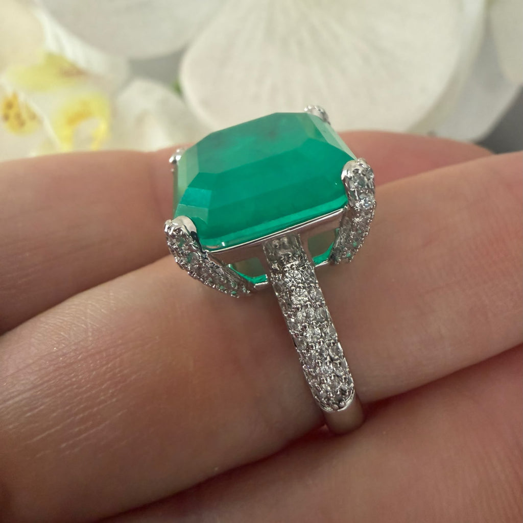 Anillo Emerald lab Silver cz graduable