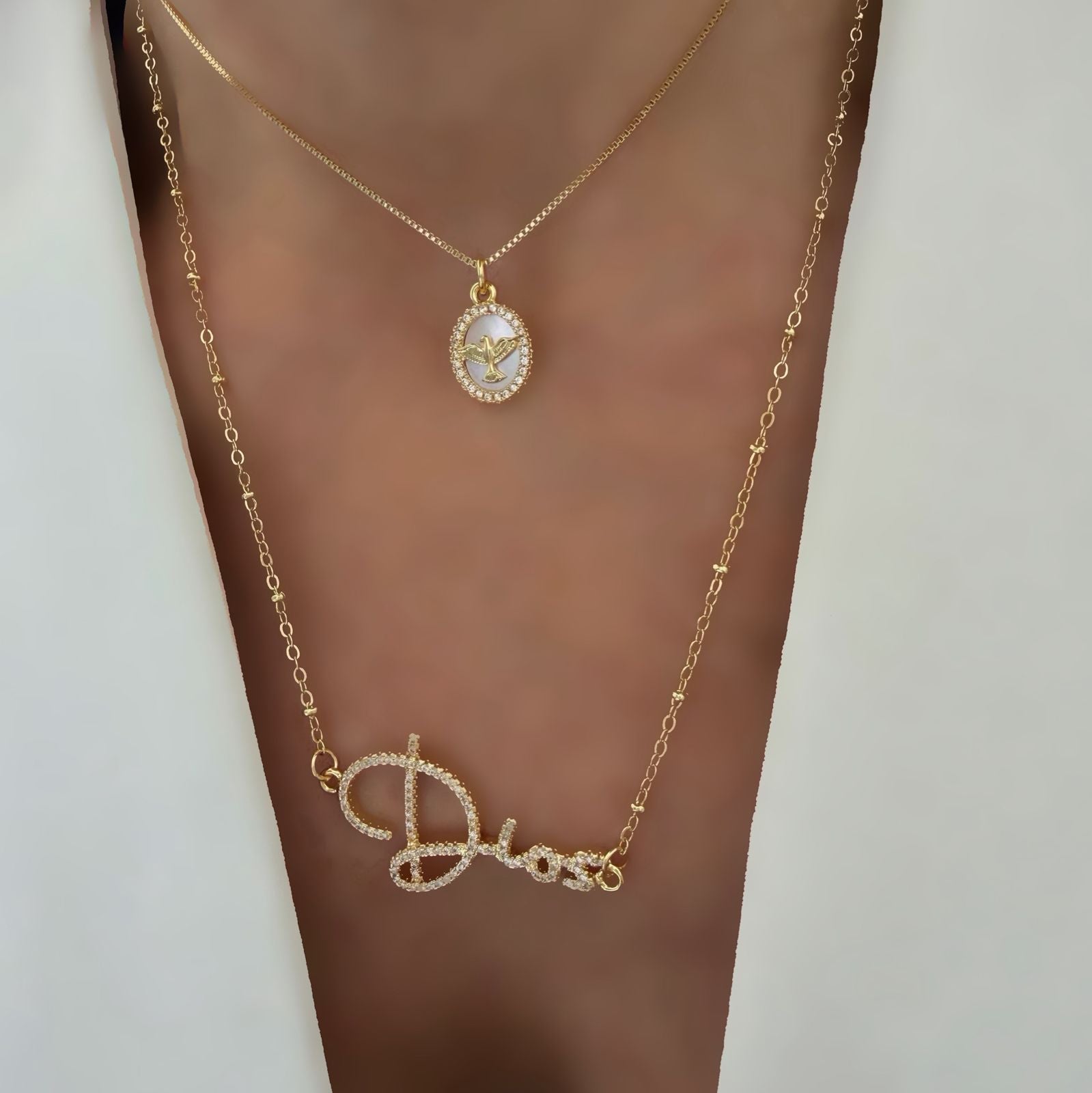 Cadena Dios o Espíritu Santo