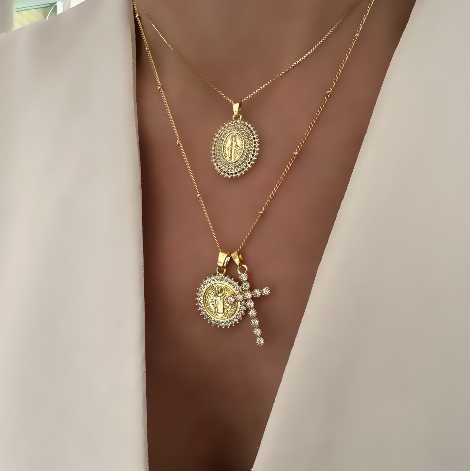 Cadena Virgen Milagros o San Benito cross