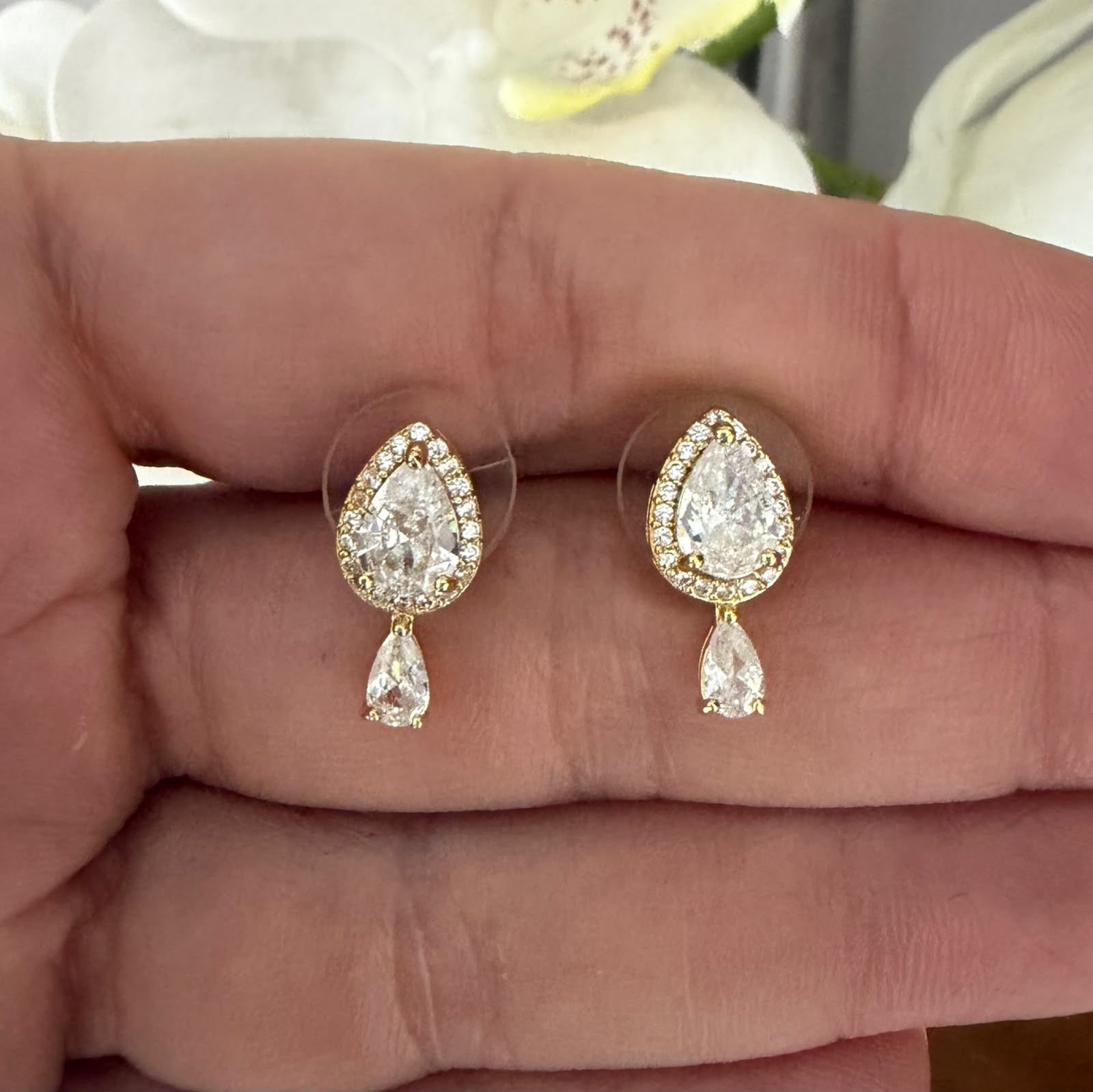 Aretes gota cz
