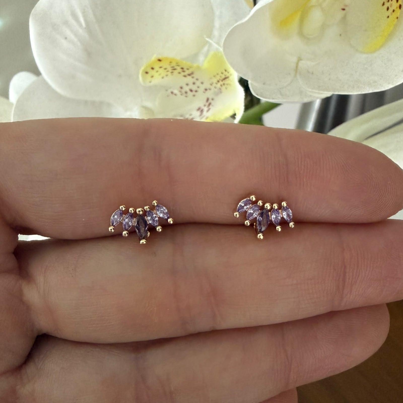 Aretes abanico lila