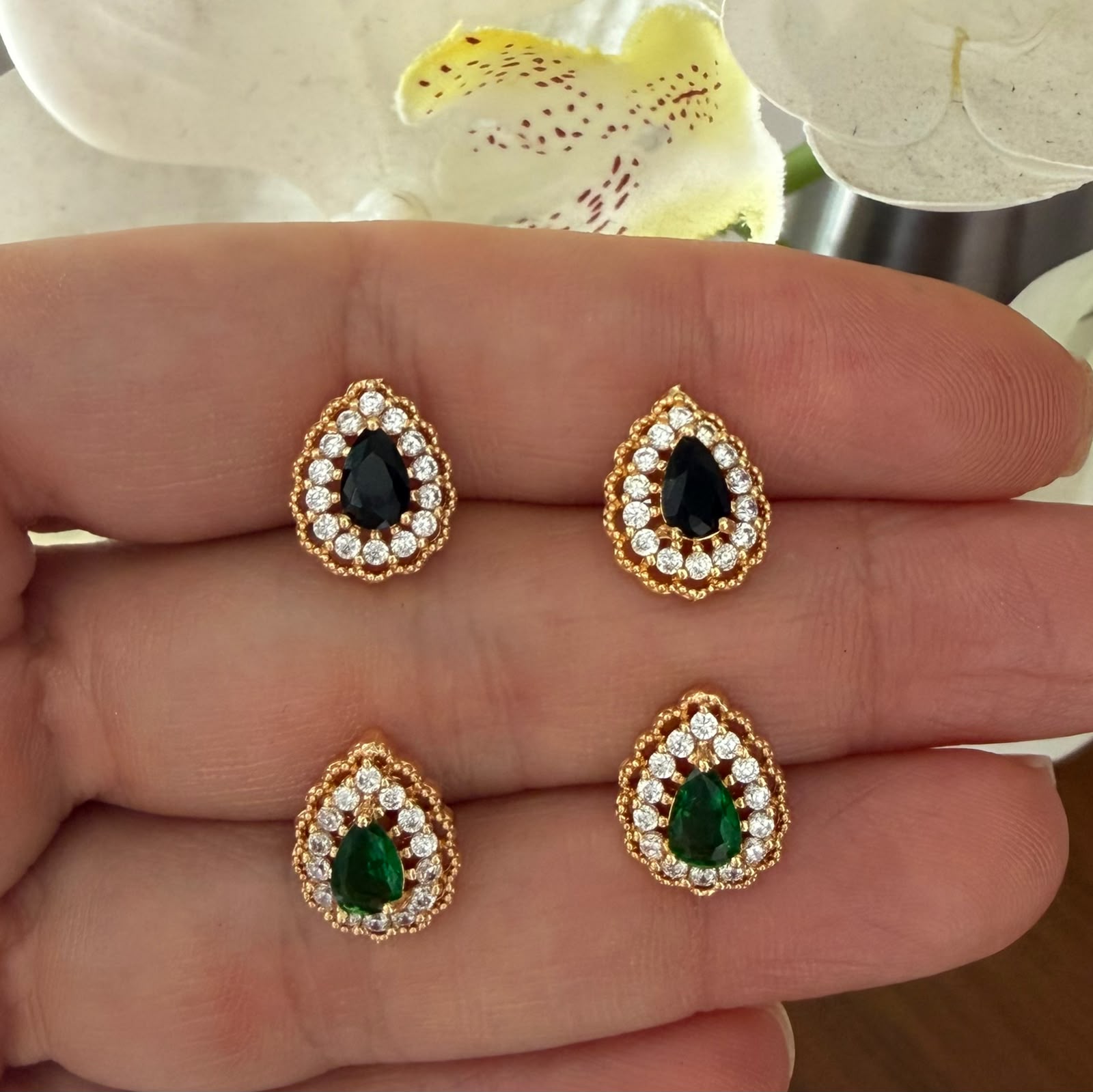 Aretes gota M
