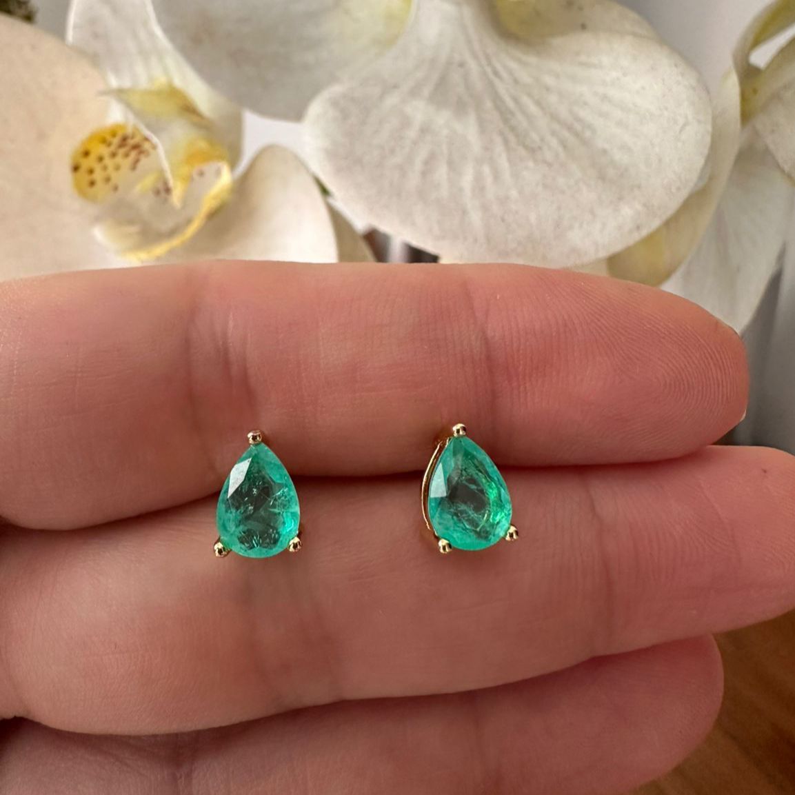 Aretes Shapes Emerald lab mini