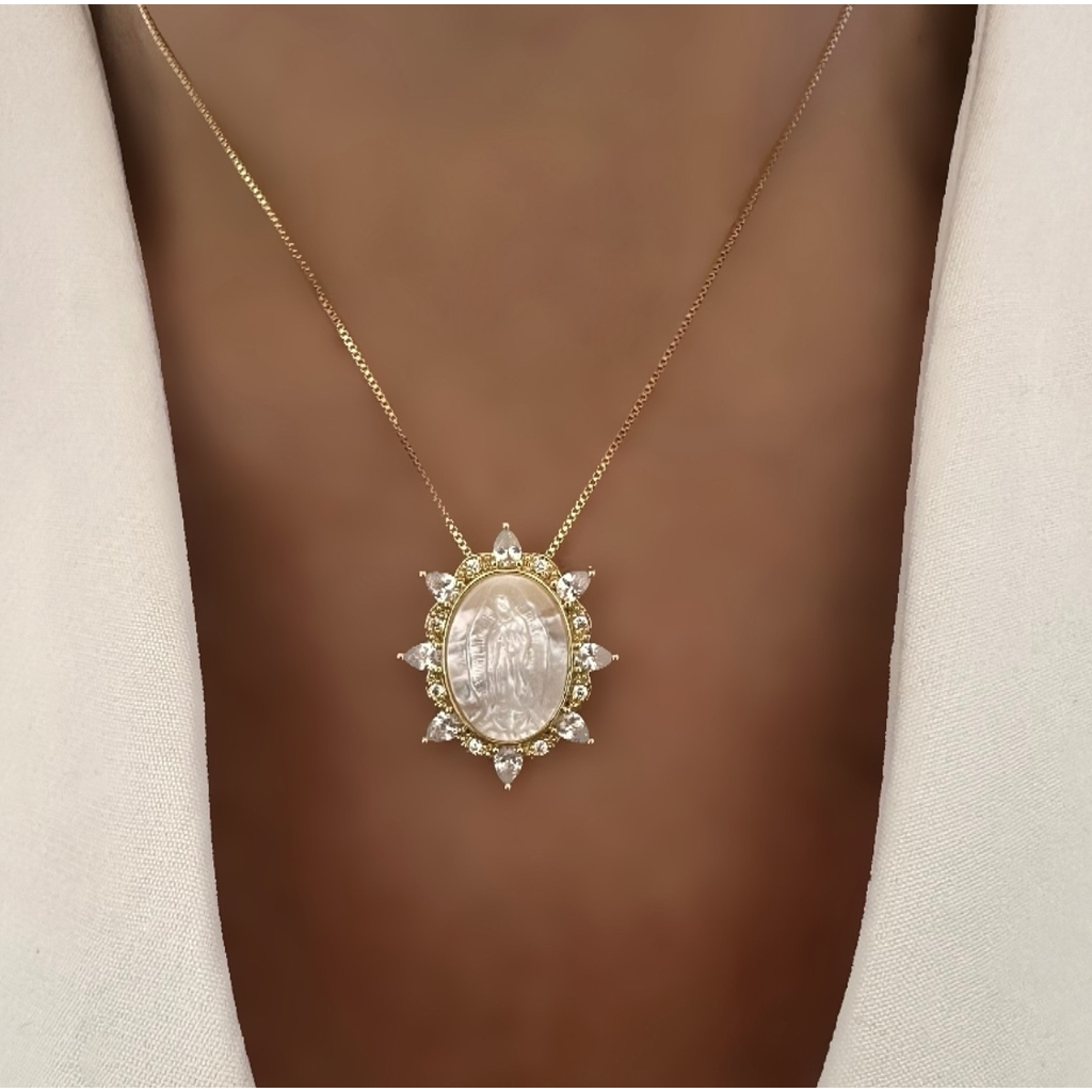 Cadena Virgen de Guadalupe glam
