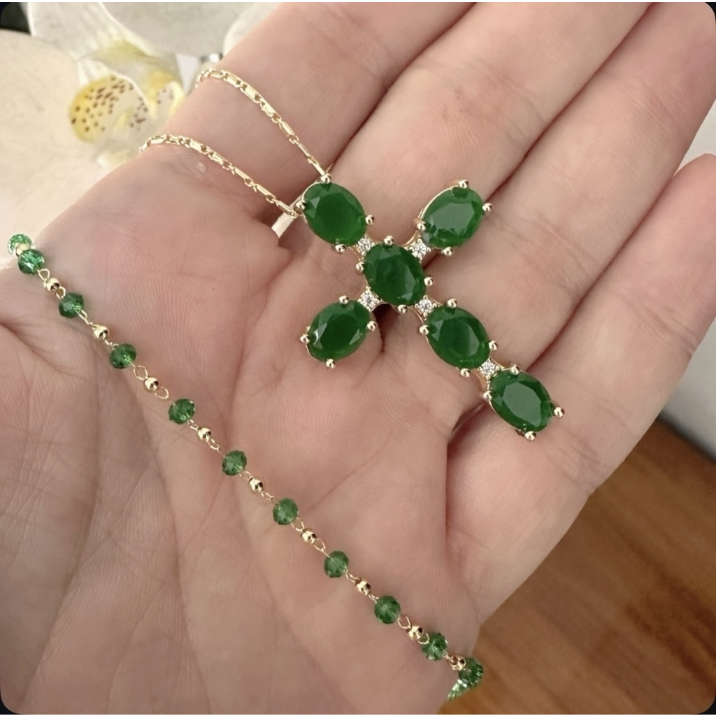 Choker o cadena cross Emerald